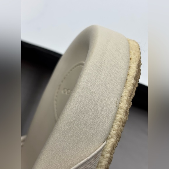 EUC Coach Rainbow Slides - Picture 12 of 15